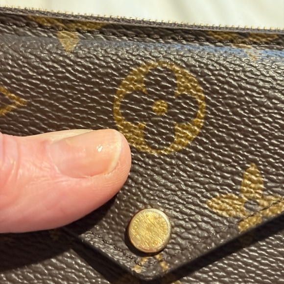 VALENTINES SALE ♥️♥️Louis Vuitton Recto versa key case - Picture 2 of 8